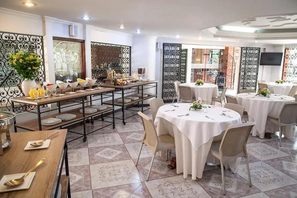 Hotel Casa Laureles Medellin