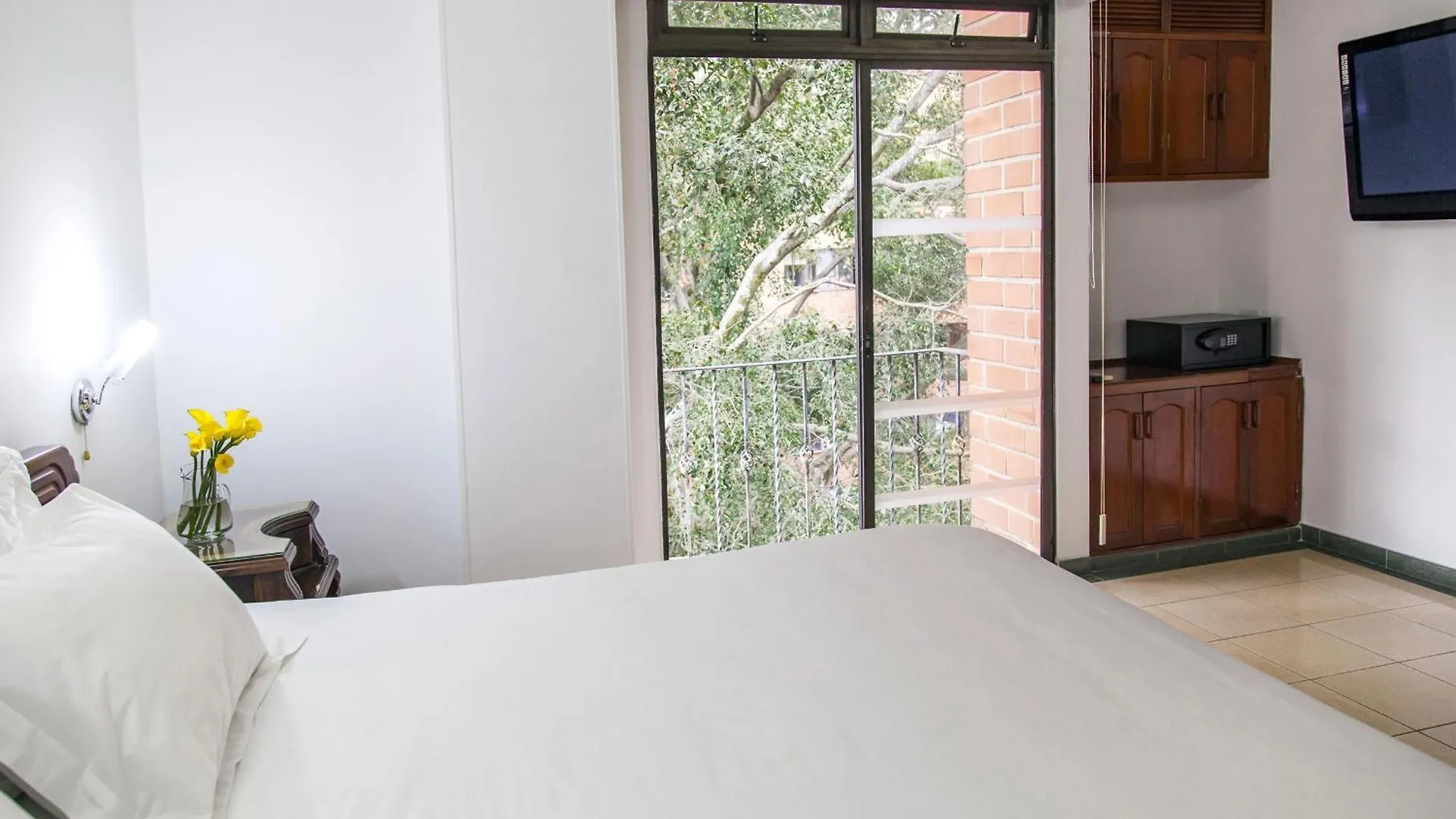 Hotel Casa Laureles Medellin