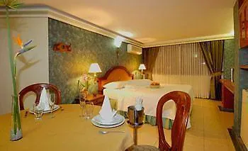 Hotel Casa Laureles Medellin