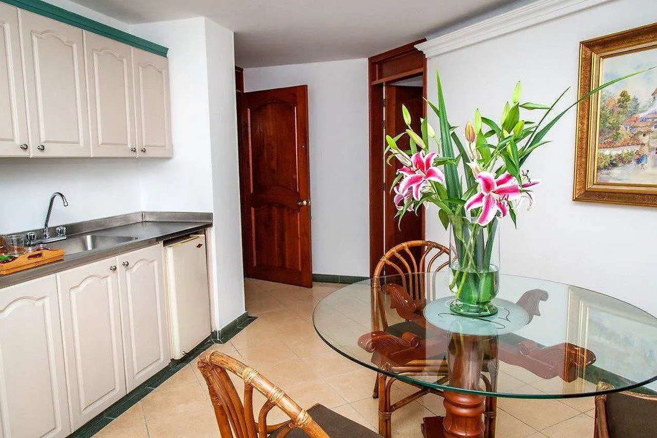 Hotel Casa Laureles Medellín 4*,  Colombia