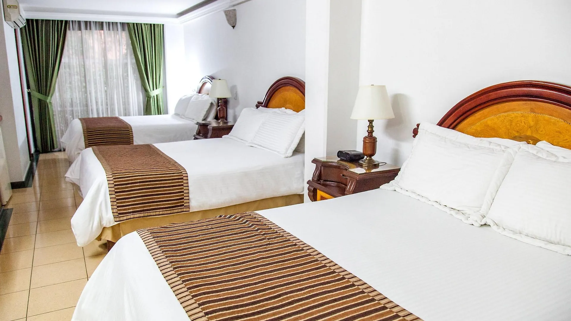 Hotel Casa Laureles Medellín