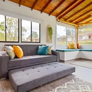 Apartamento Hermoso Apto Campestre Santa Elena - Barro Blanco, Medellín