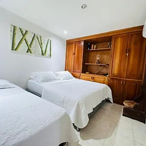 Alvarez , Cartagena Colombia