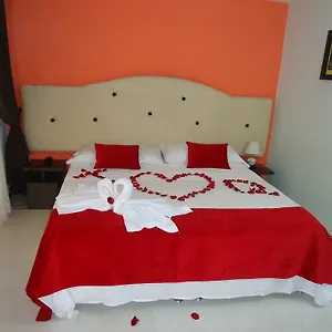 Hotel House A 5 Min De La Embajada Americana Bogotá
