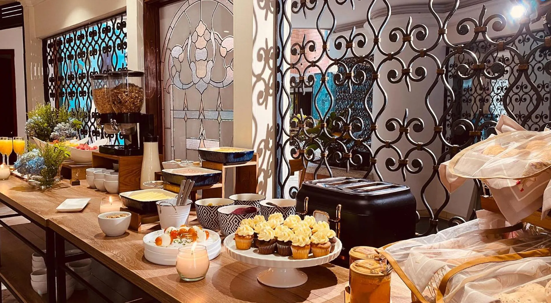 ****  Hotel Casa Laureles Medellin Colombia